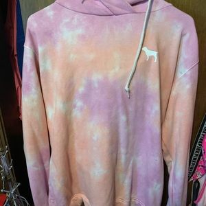 Tie-dye sweatshirt